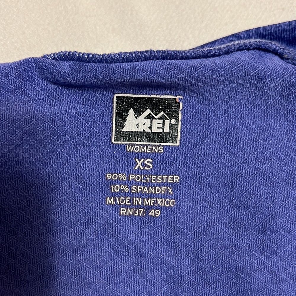 REI Women's Blue Moisture-Wicking Running T-Shirt Size XS - Athletic Top - Picture 3 of 3
